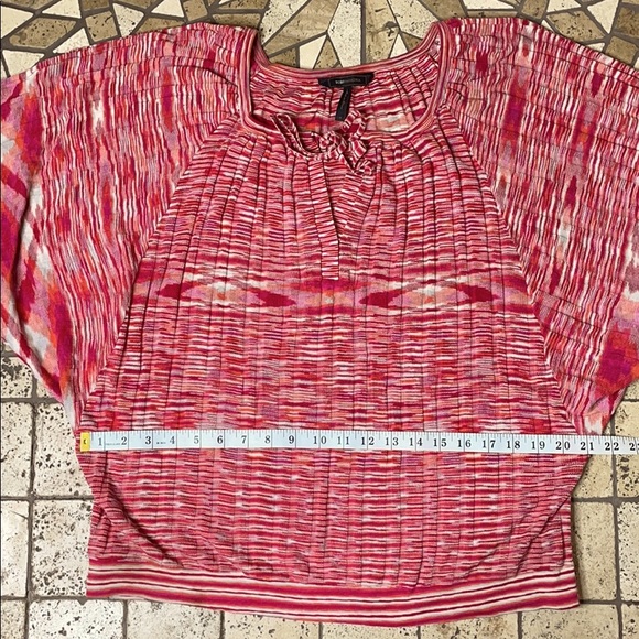 BCBGMaxAzria Shift Silk Dolman Sleeves Knit blouse Pink Cream Size M - Picture 6 of 11